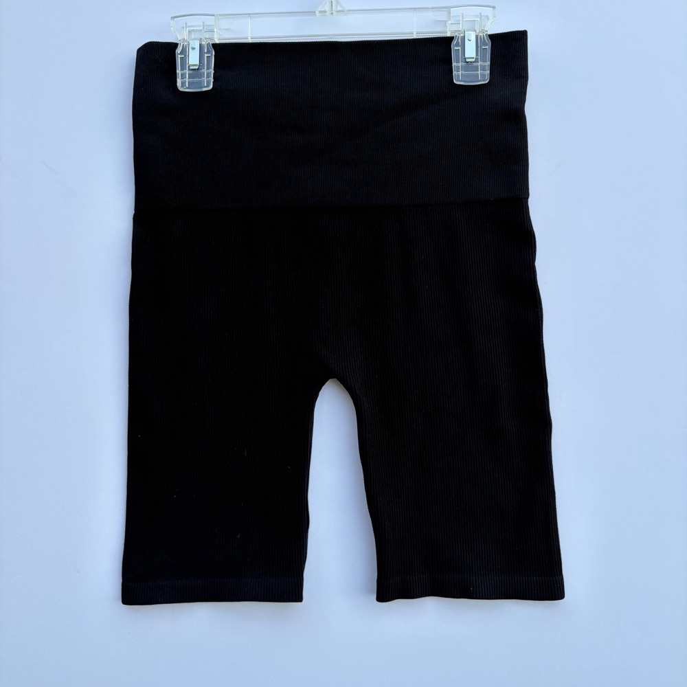 Bozzolo Womens Black Ribbed High Waisted Biker Shorts SM71115 Size S/M